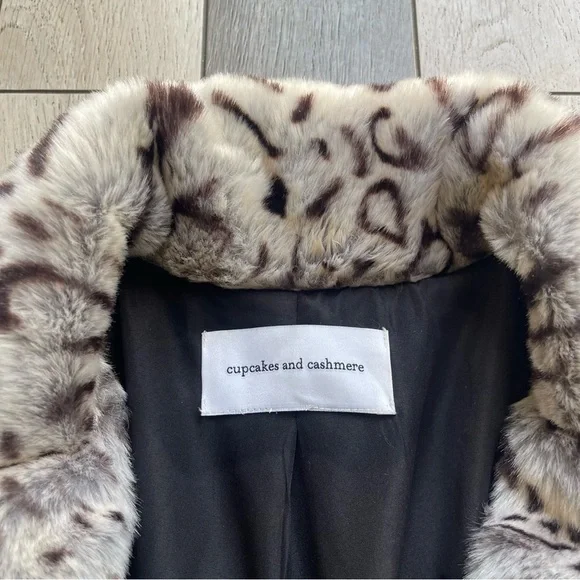 Cupcakes & Cashmere Animal Print Faux Fur Coat - Picture 2 of 9